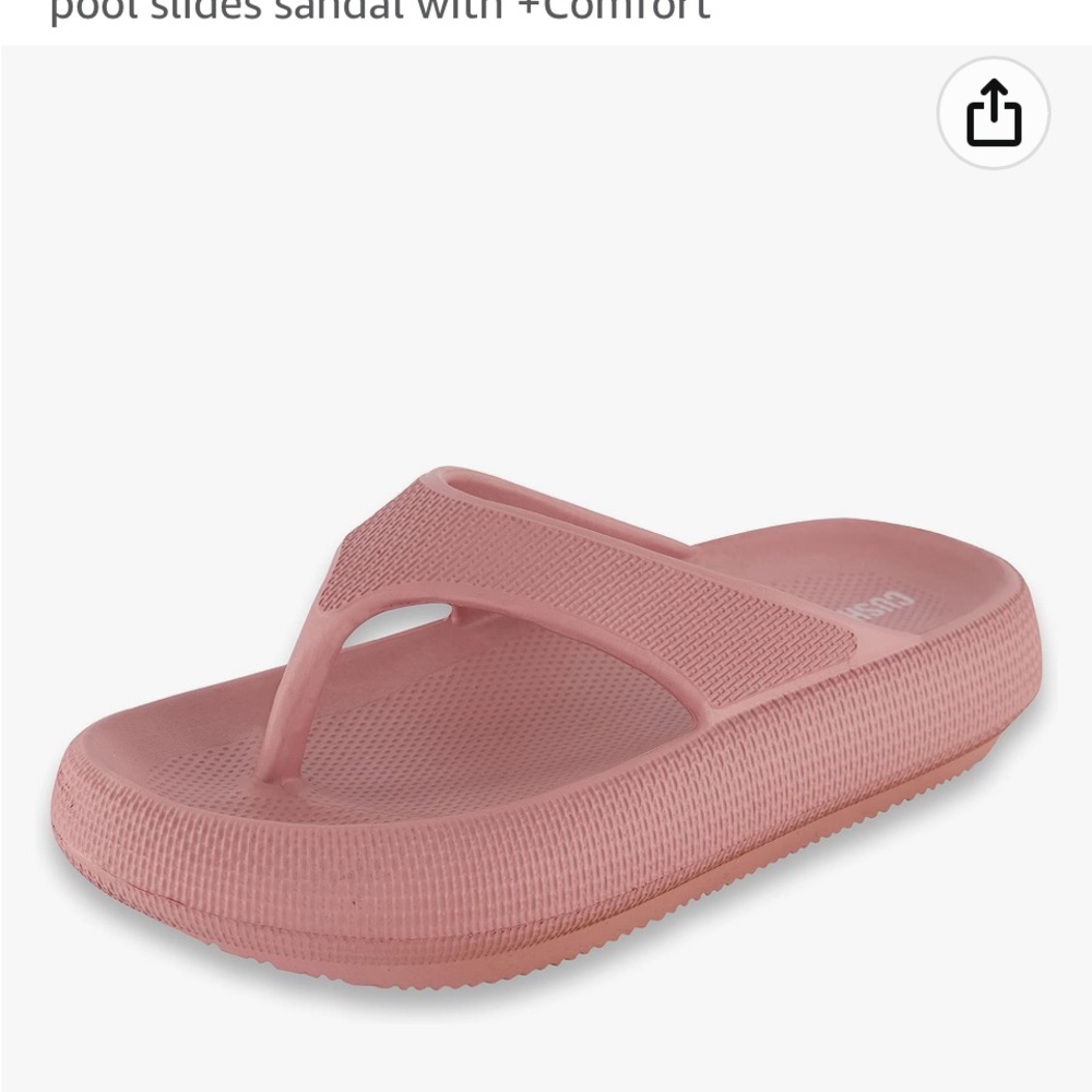 Women’s size 6 cloud slides.